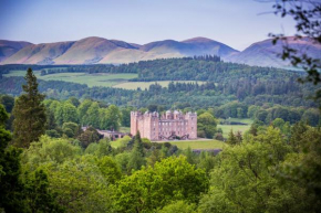 Stableyard Apartment: Drumlanrig Castle